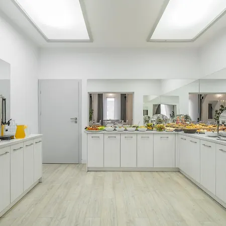 Bed & Breakfast Zamek Na Piasku - Tuz Przy Plazy