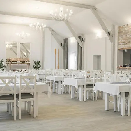 Zamek Na Piasku - Tuz Przy Plazy Frühstückspension 3*