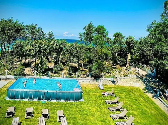 Zamek Na Piasku Nocleg ze śniadaniem 3*